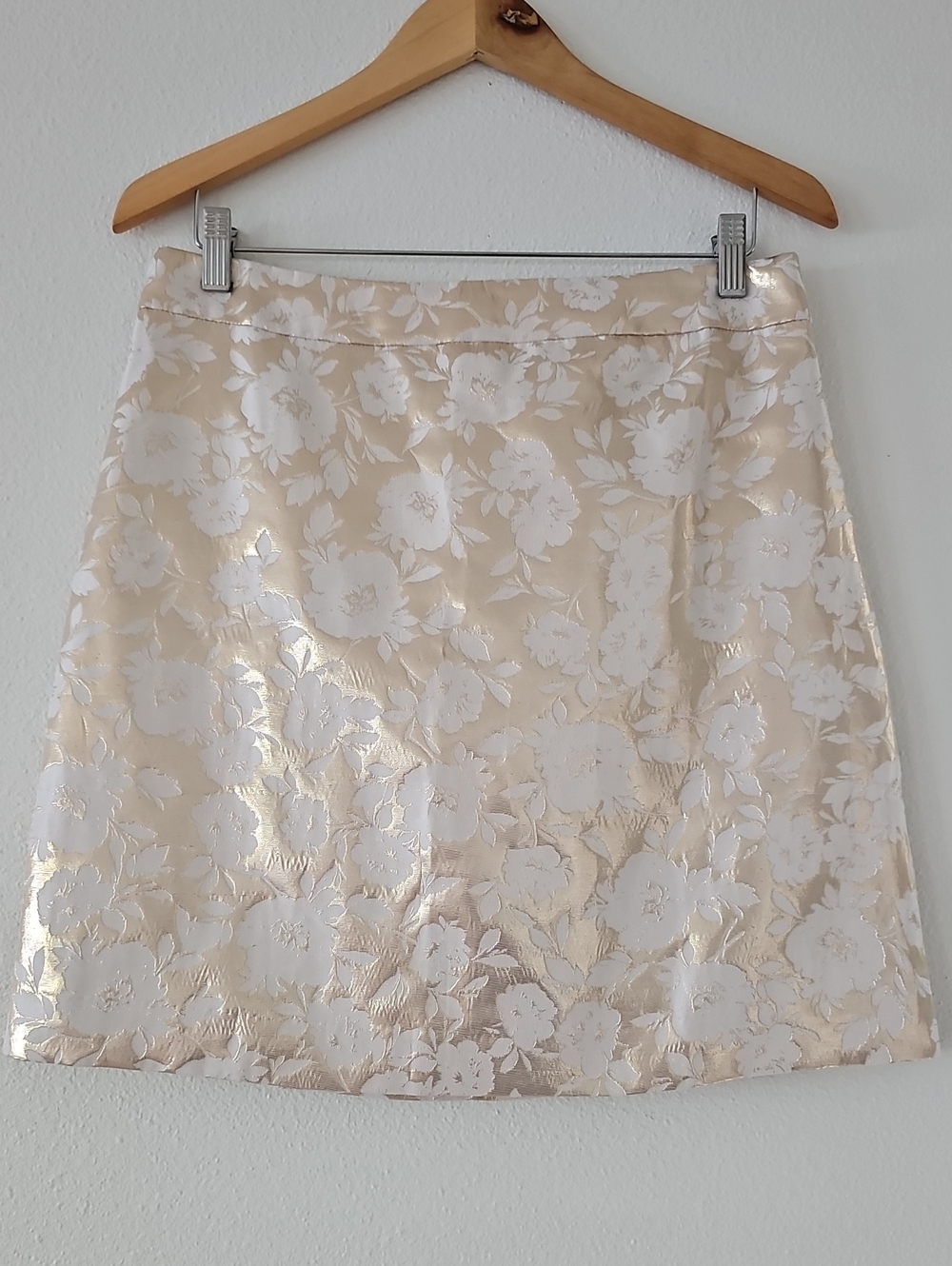 J. Crew Factory Metallic Floral Jacquard A-Line Skirt Size 10 in Ivory and Gold - Picture 2 of 14